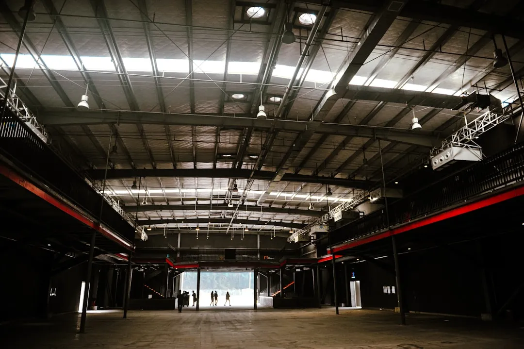 武汉酒店后厨设备升级指南：商用洗碗机与消毒柜的选型要点